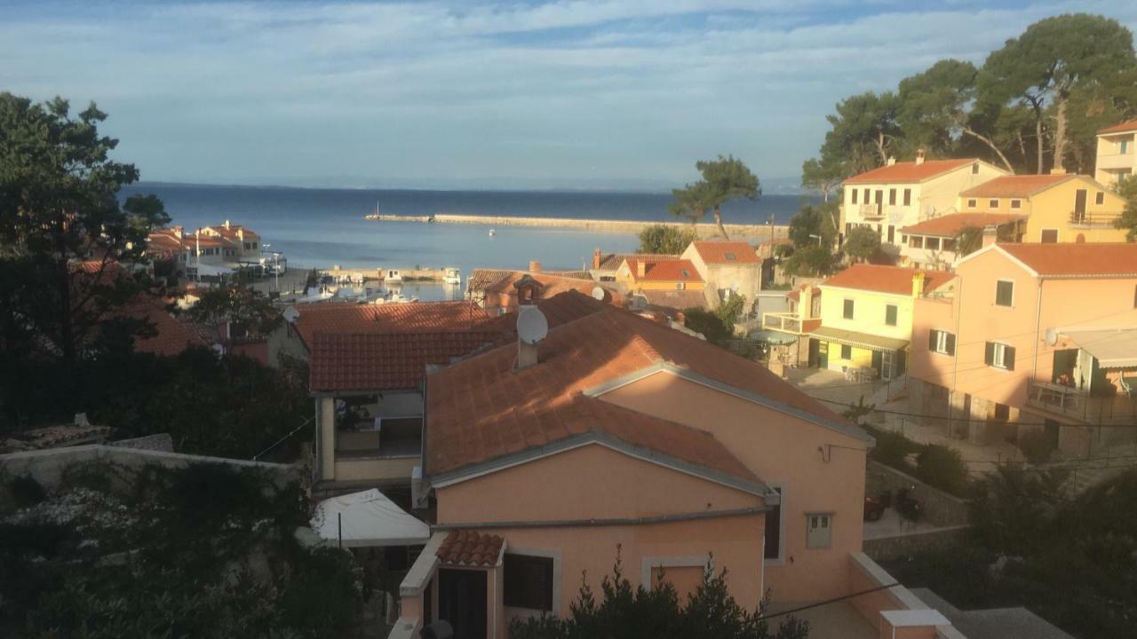 Baracuda Lägenhet Veli Lošinj Exteriör bild